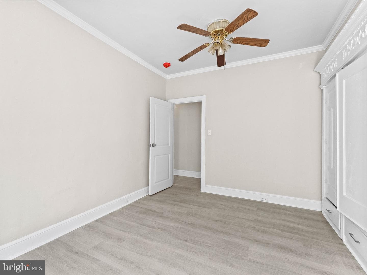 6046 Greenway Ave photo 18