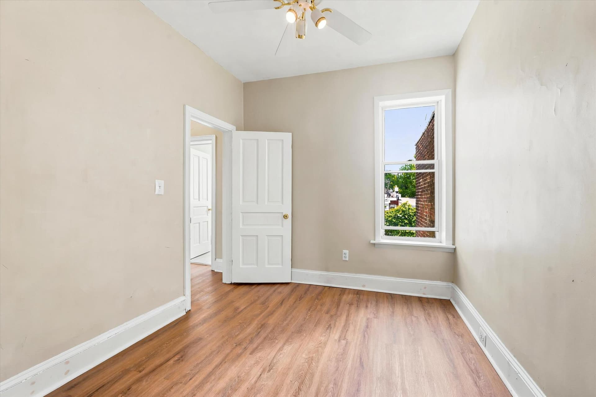 3716 Stanton Street photo 7