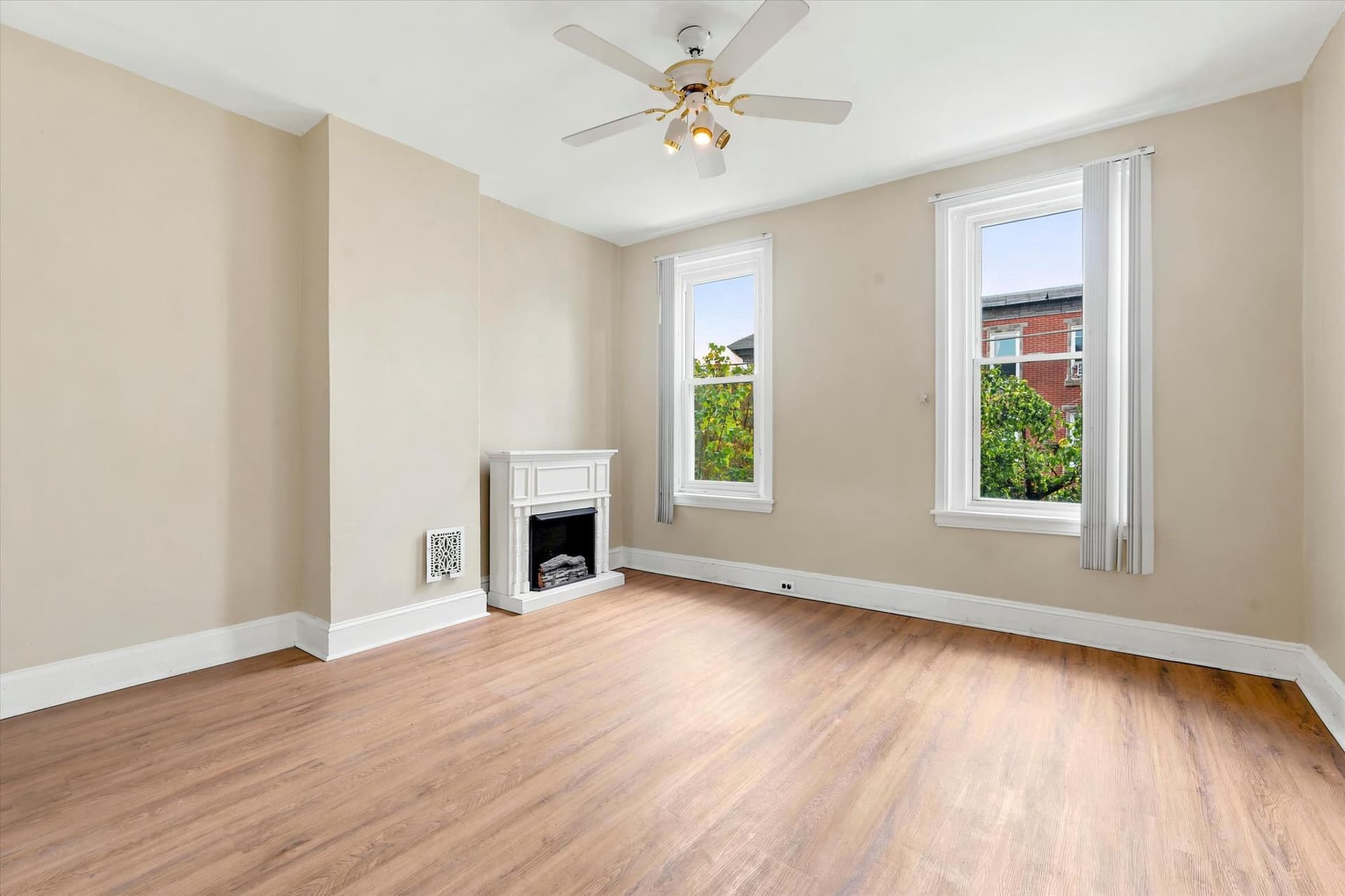 3716 Stanton Street photo 8