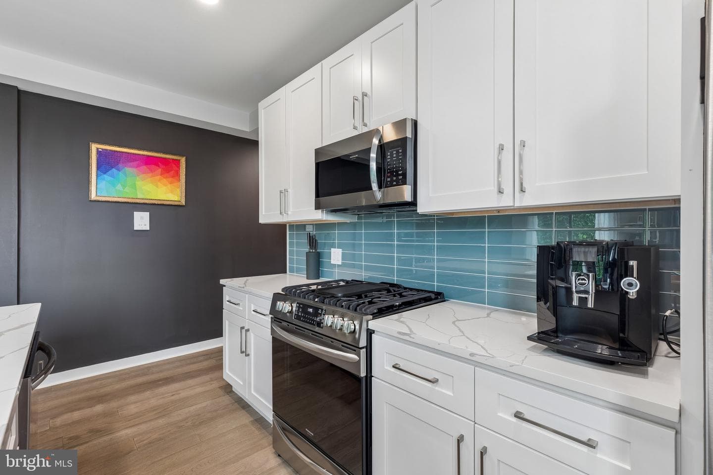 1648-50 Ridge Avenue #302 photo 15