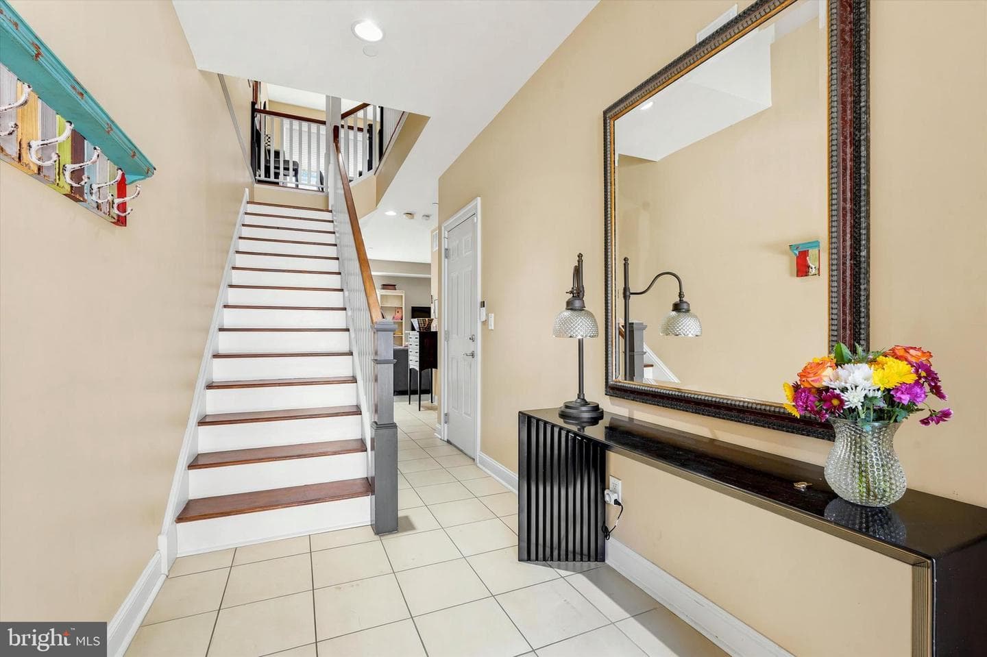 212 Gaskill Street photo 4