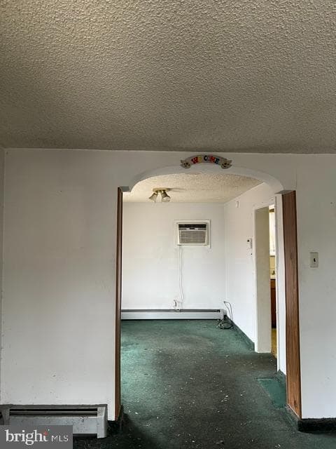2086 Larue Street photo 4
