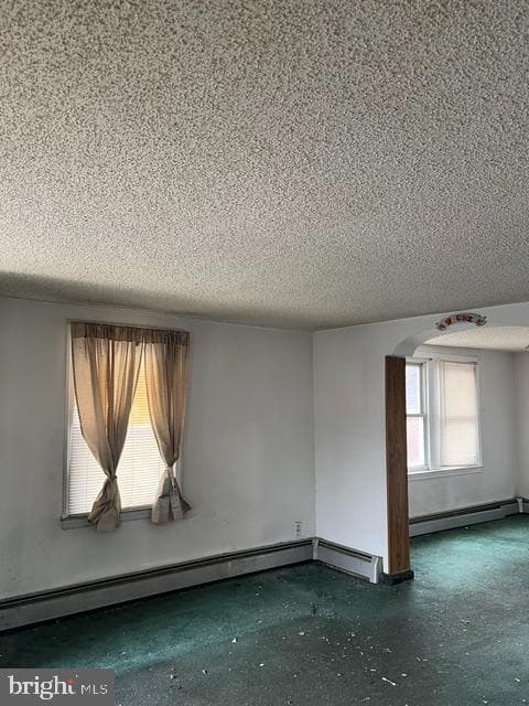 2086 Larue Street photo 6