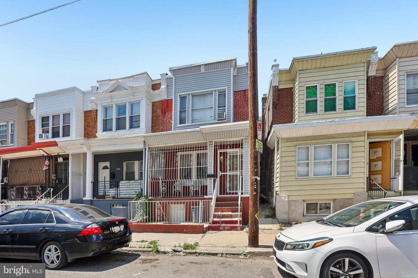 5112 N Fairhill Street photo 1