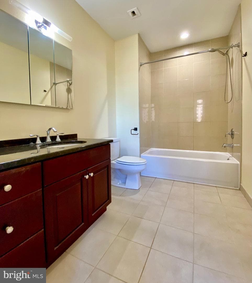 1600 Arch Street #803 photo 9