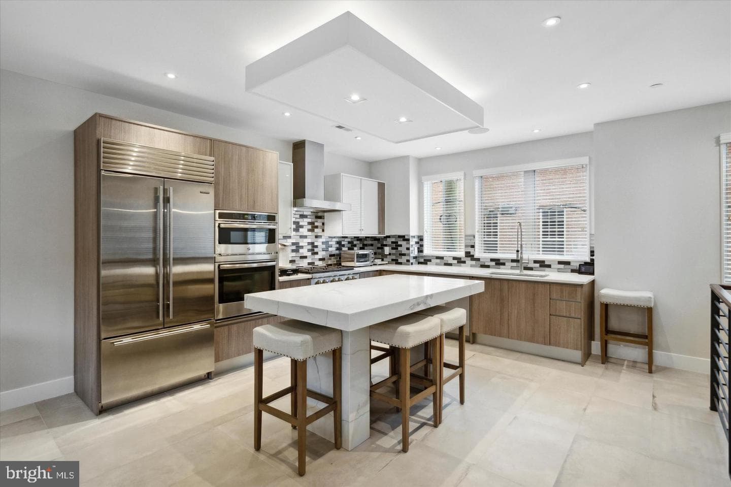 432 Gaskill Street photo 26