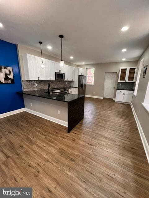 5627 Cedar Avenue photo 2