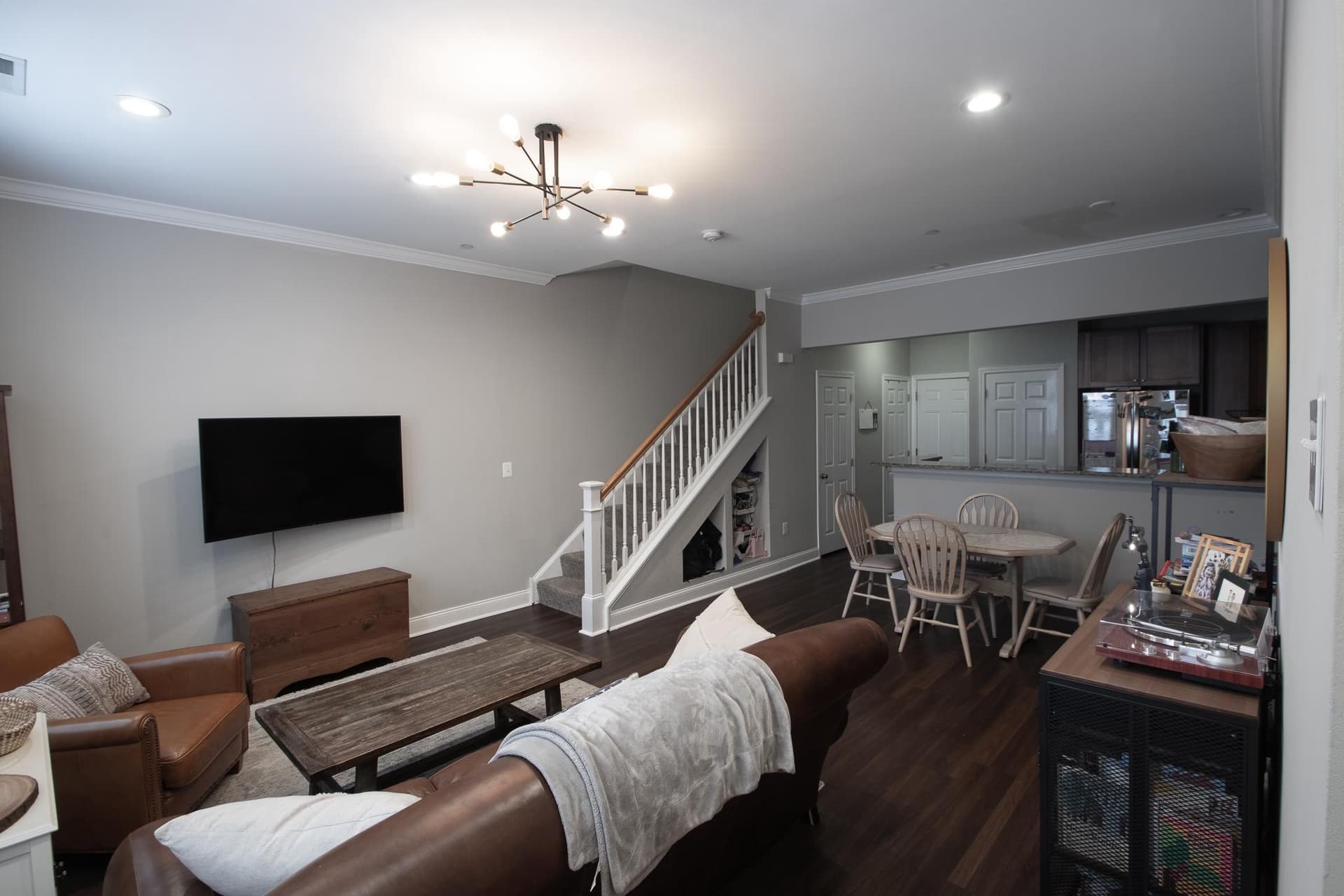 206 Captains Way