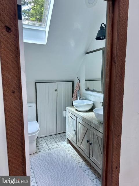 129 E Gorgas Lane photo 31