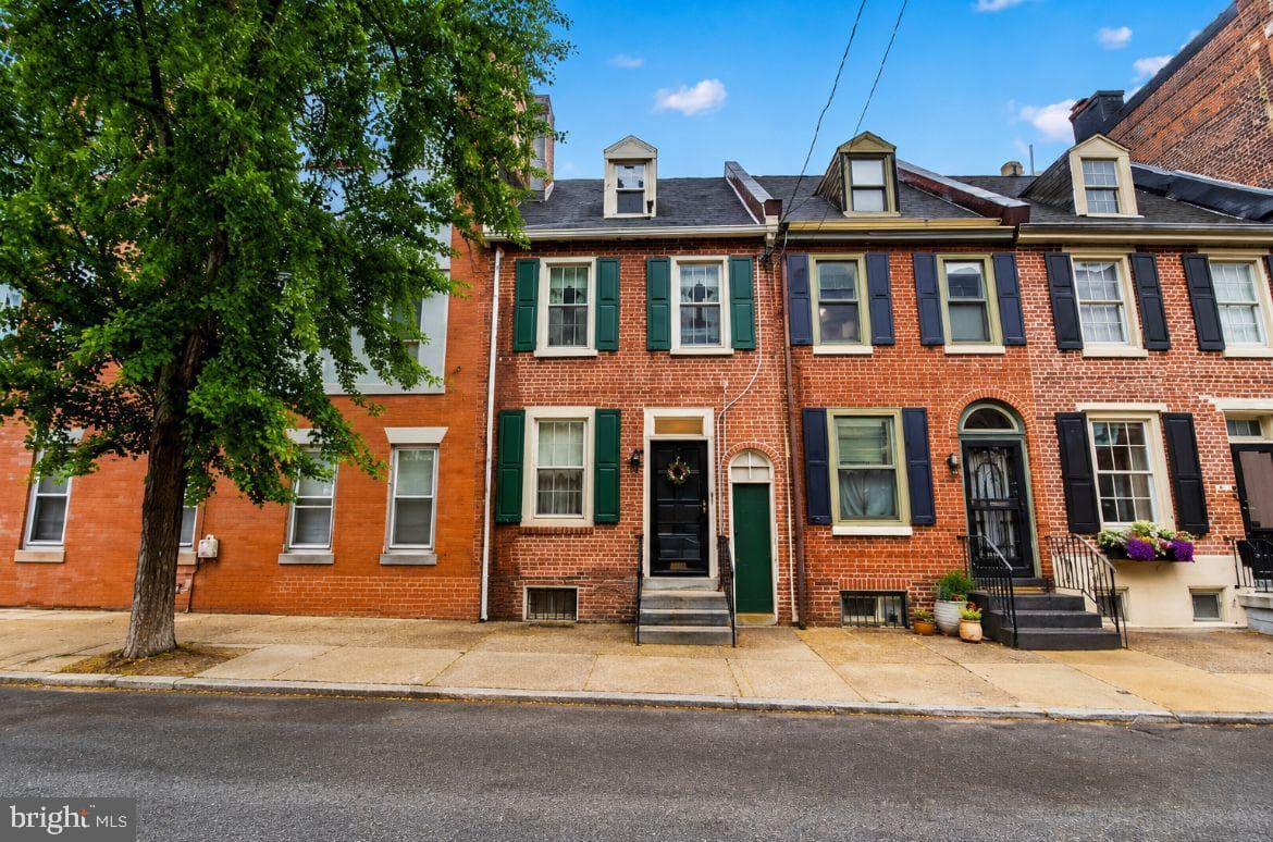 247 Fitzwater Street