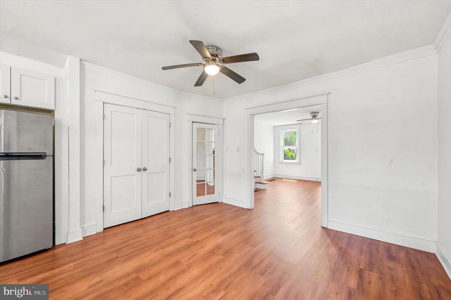 5851 Fernwood Street photo 8