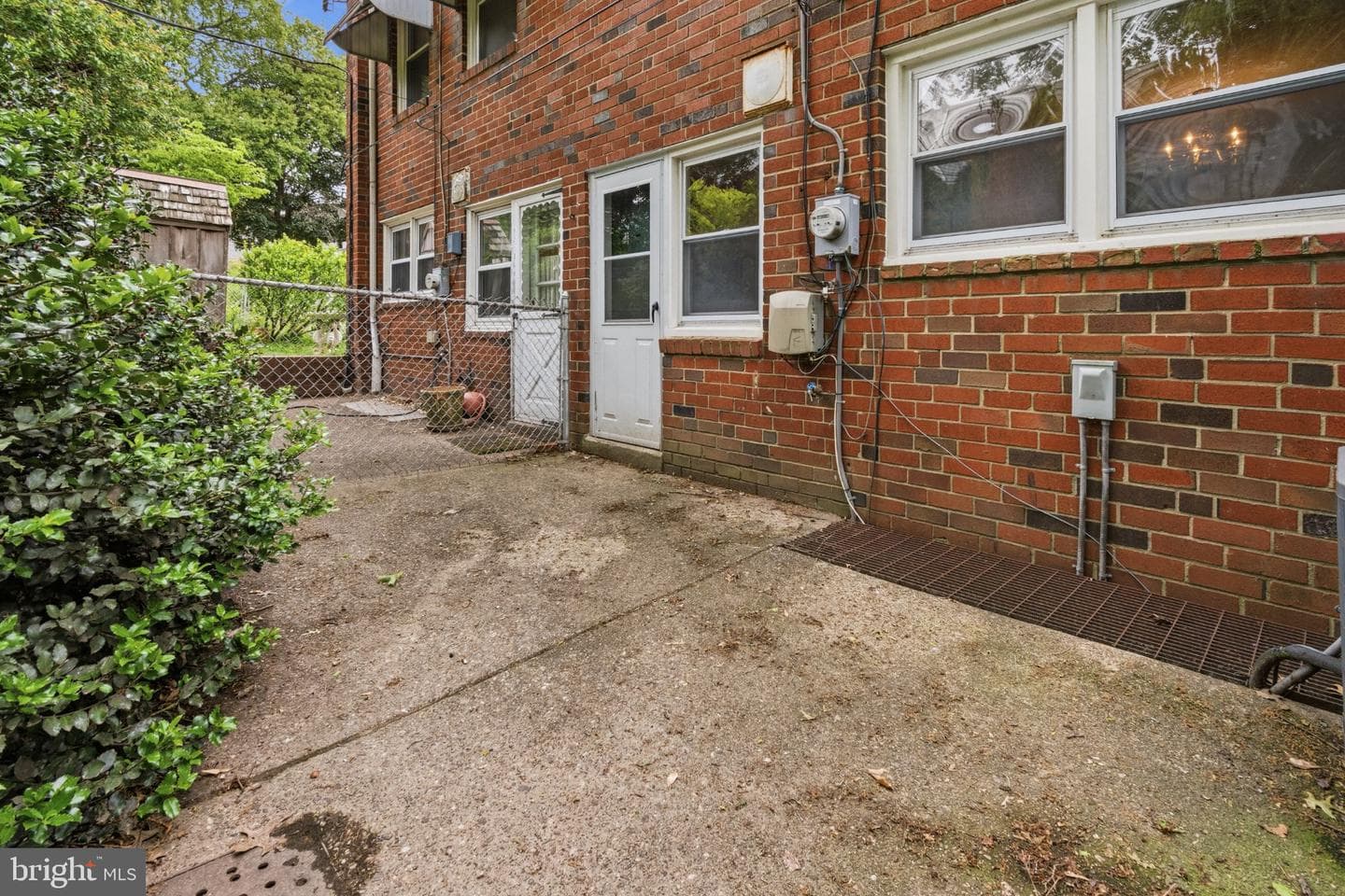 3439 Ainslie Street photo 15