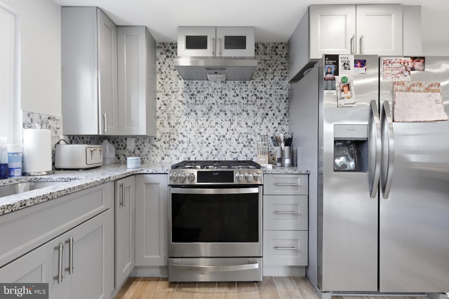 819 Bergen Street photo 18
