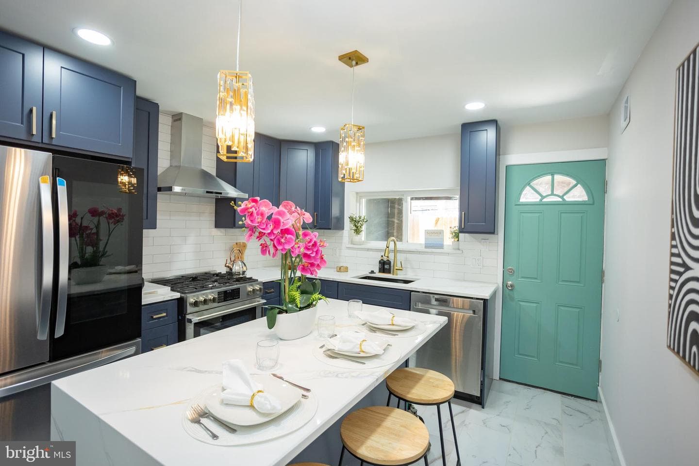 429 Tasker Street photo 10
