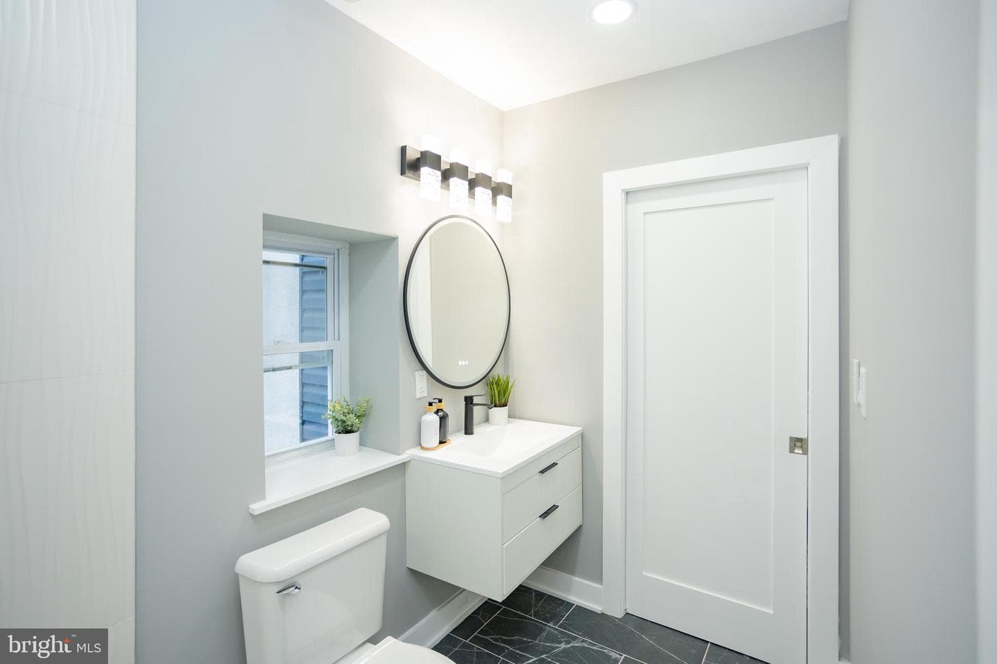 429 Tasker Street photo 35
