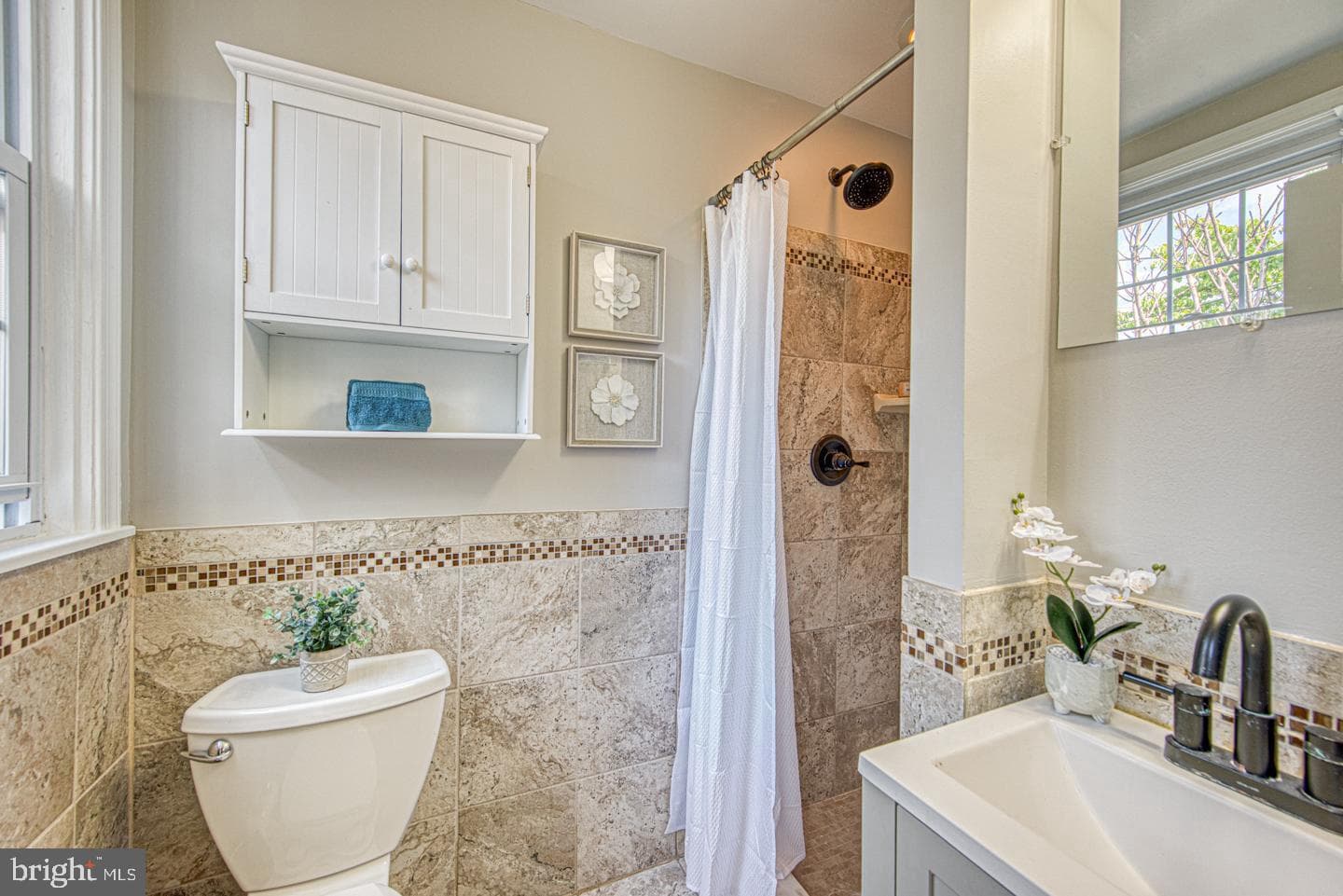 786 Hill Road photo 16