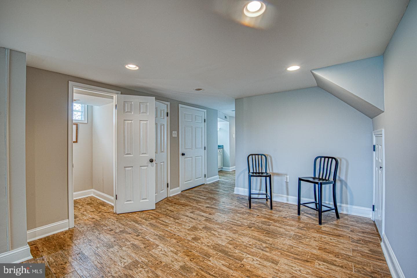 786 Hill Road photo 24