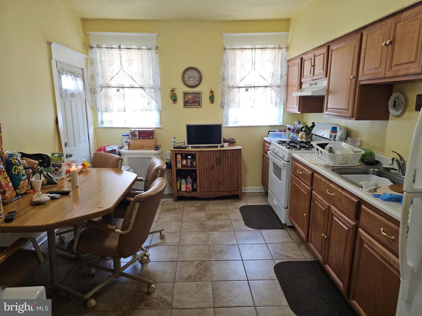 6204 Gardenia Street photo 9