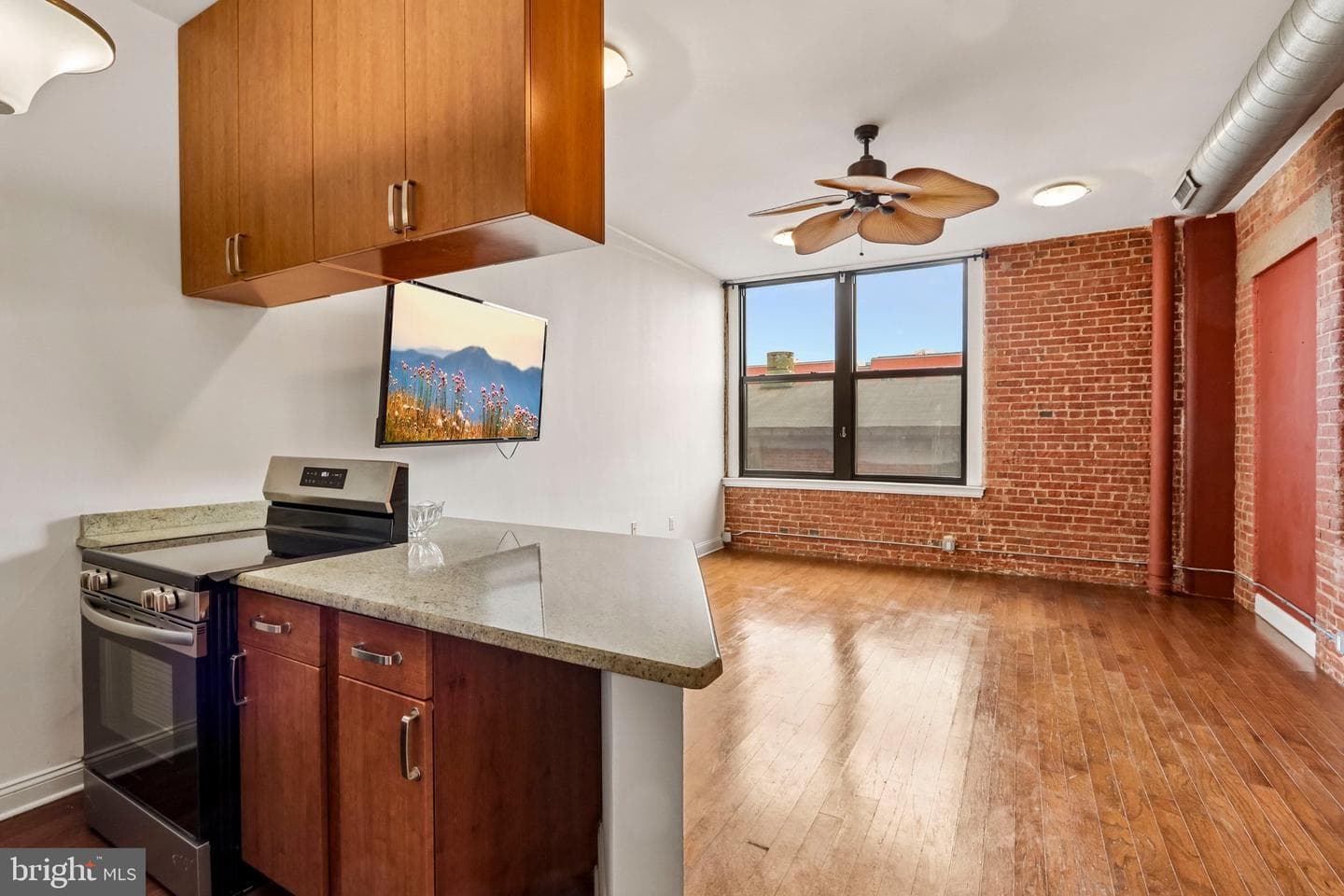 1100 S Broad Street #308c