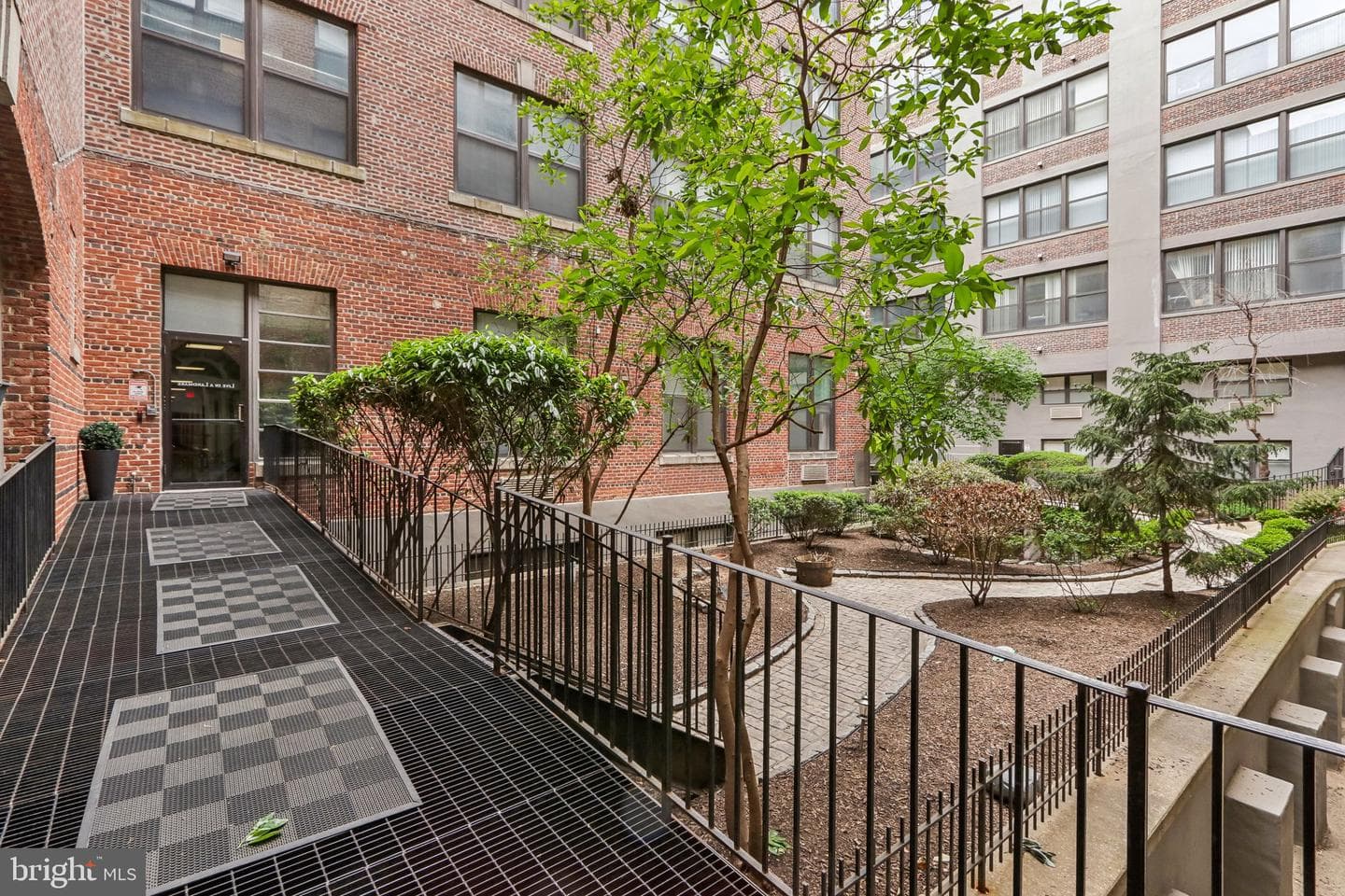 1100 S Broad Street #308c photo 28