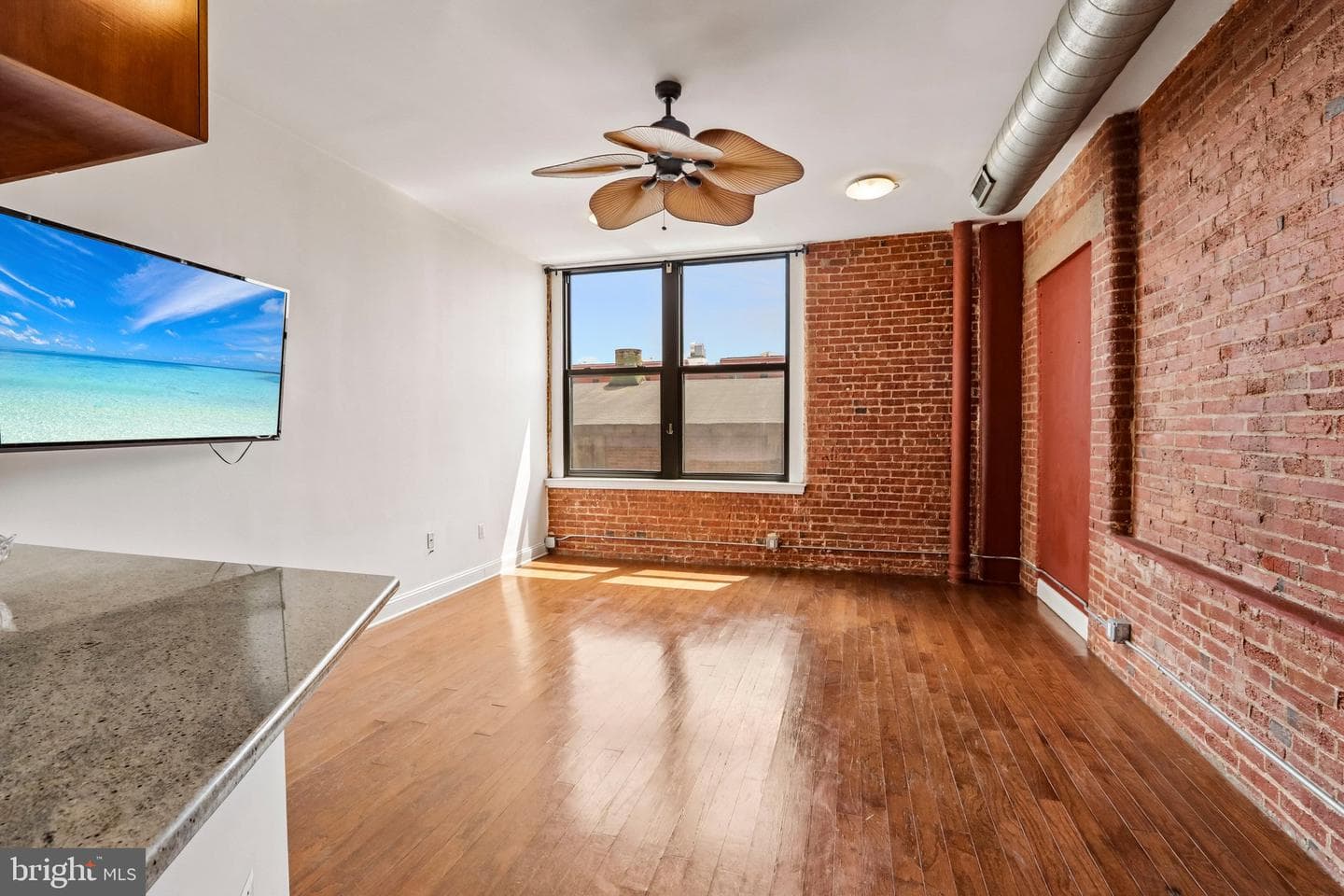 1100 S Broad Street #308c photo 5
