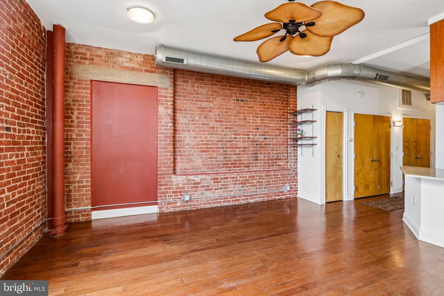 1100 S Broad Street #308c photo 7