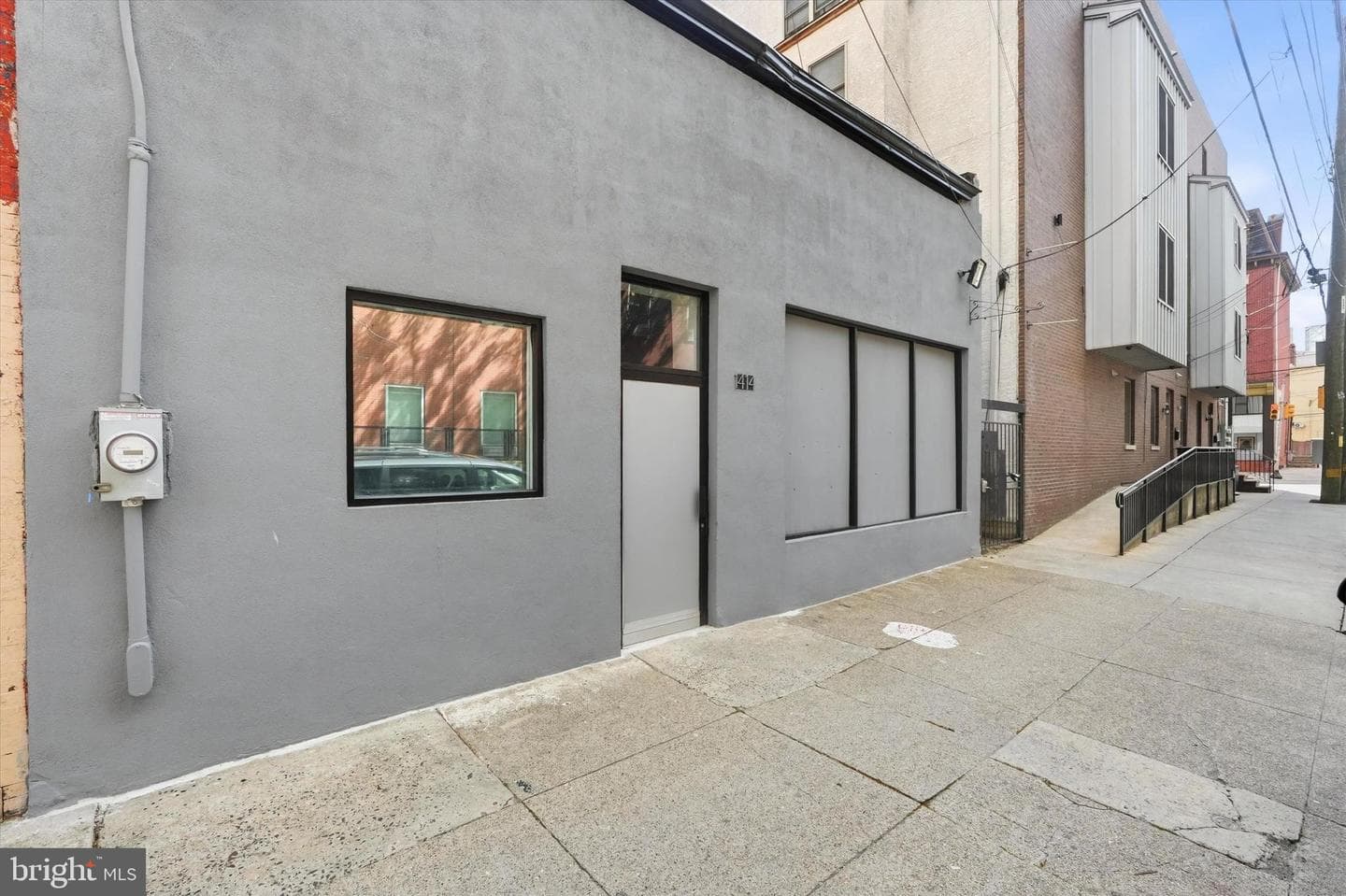 1414 W Oxford St photo 15