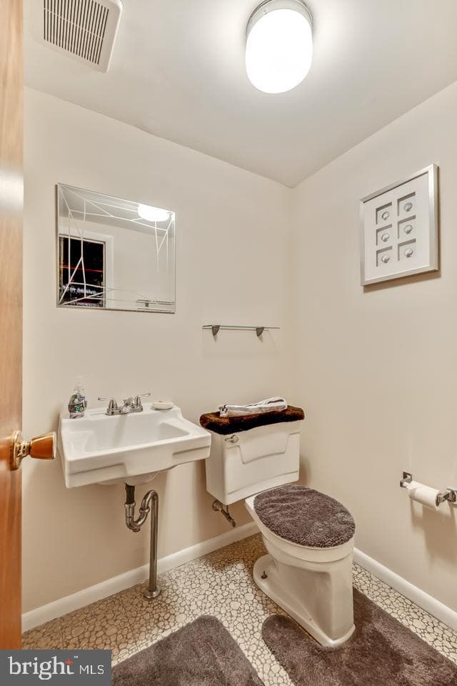 416 Tomlinson Road photo 24