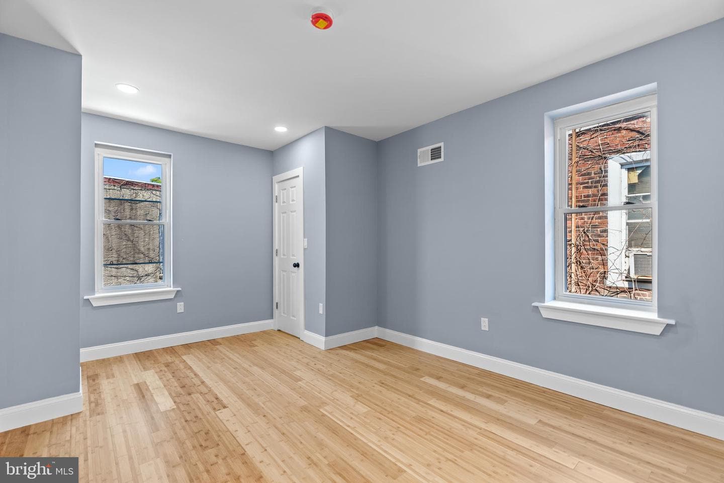 2236 S 69th St photo 16