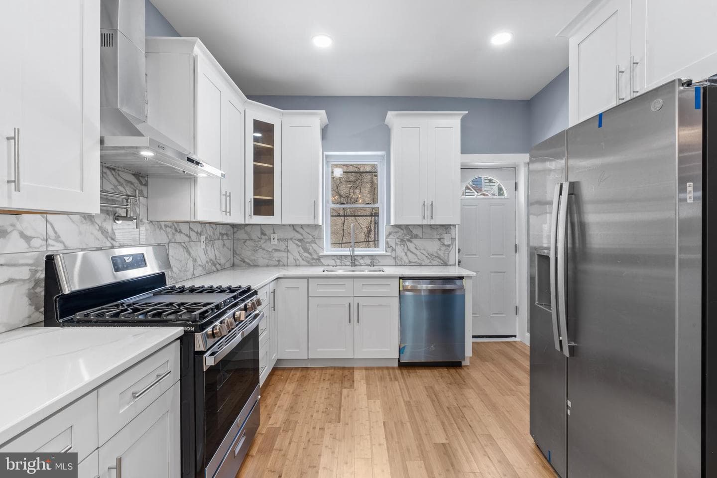 2236 S 69th St photo 8