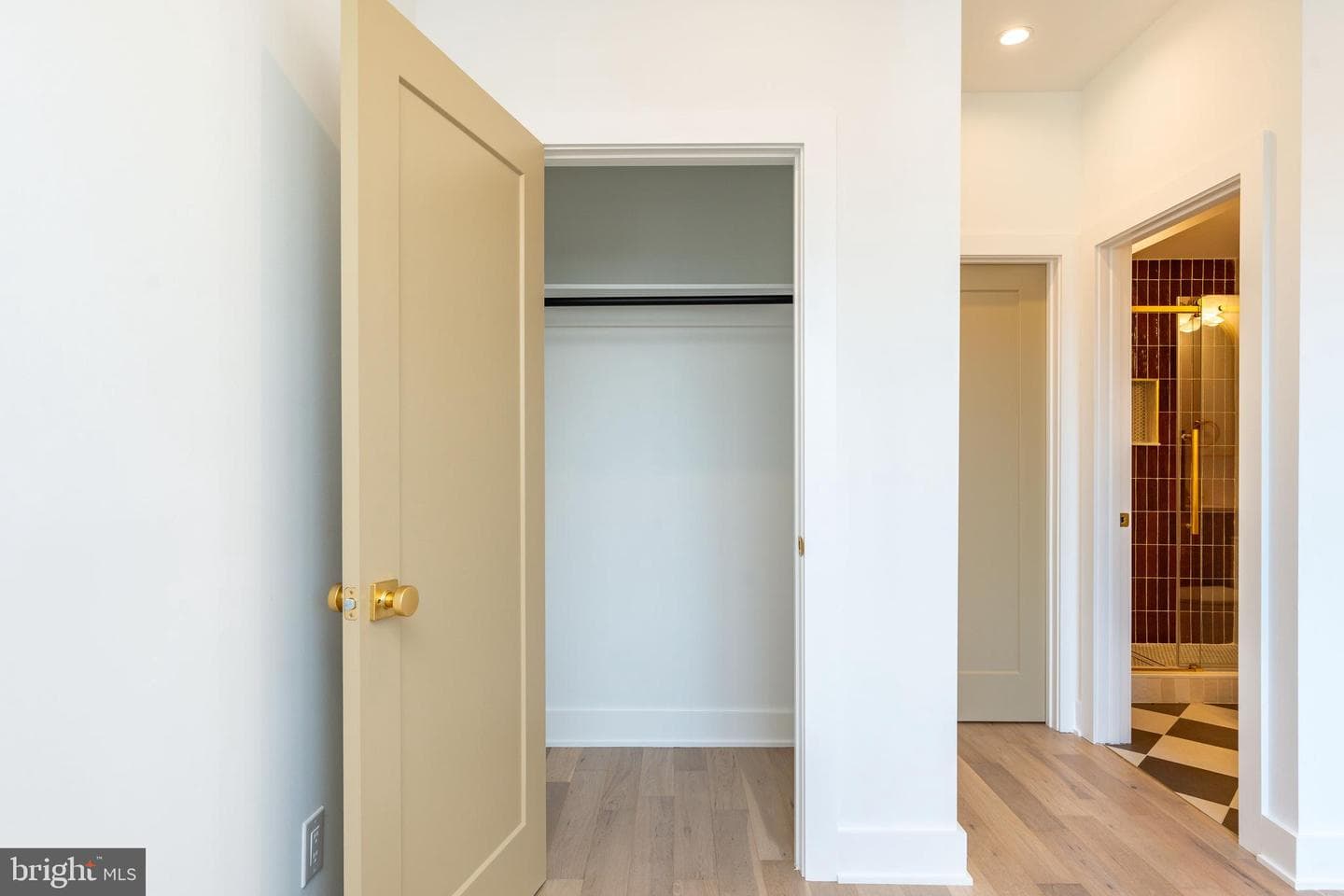 629 Mifflin Street photo 23