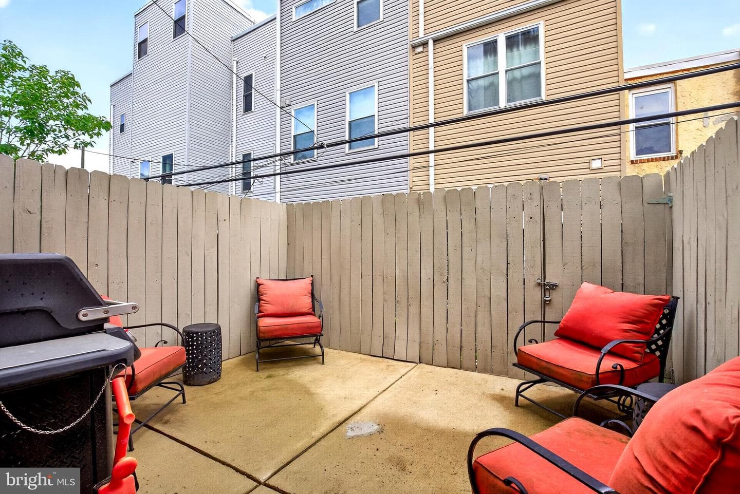 2227 Titan St photo 17