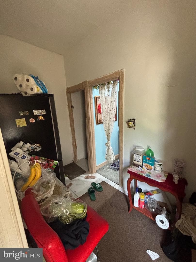 24 N Farson Street photo 5