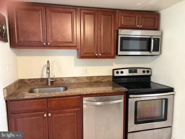 1218 S Clarion Street photo 7
