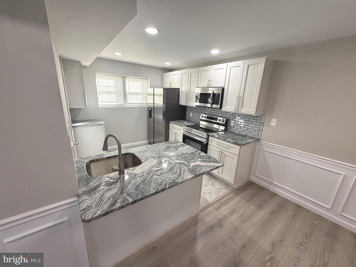 7735 Temple Road photo 3