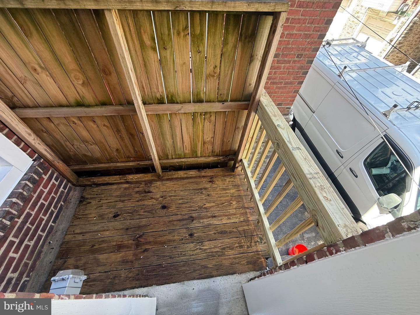 7735 Temple Road photo 4