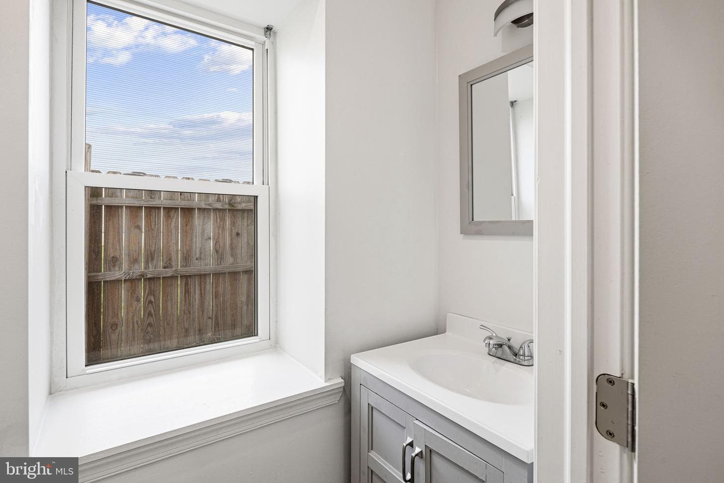 2144 N 8th Street photo 5