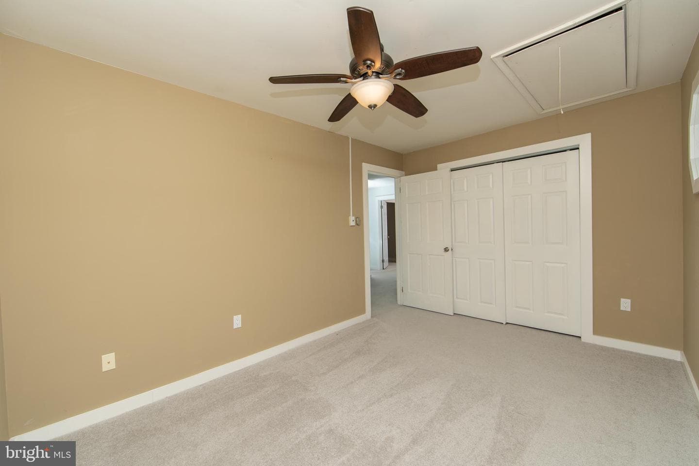 335 Cinnaminson Street photo 34