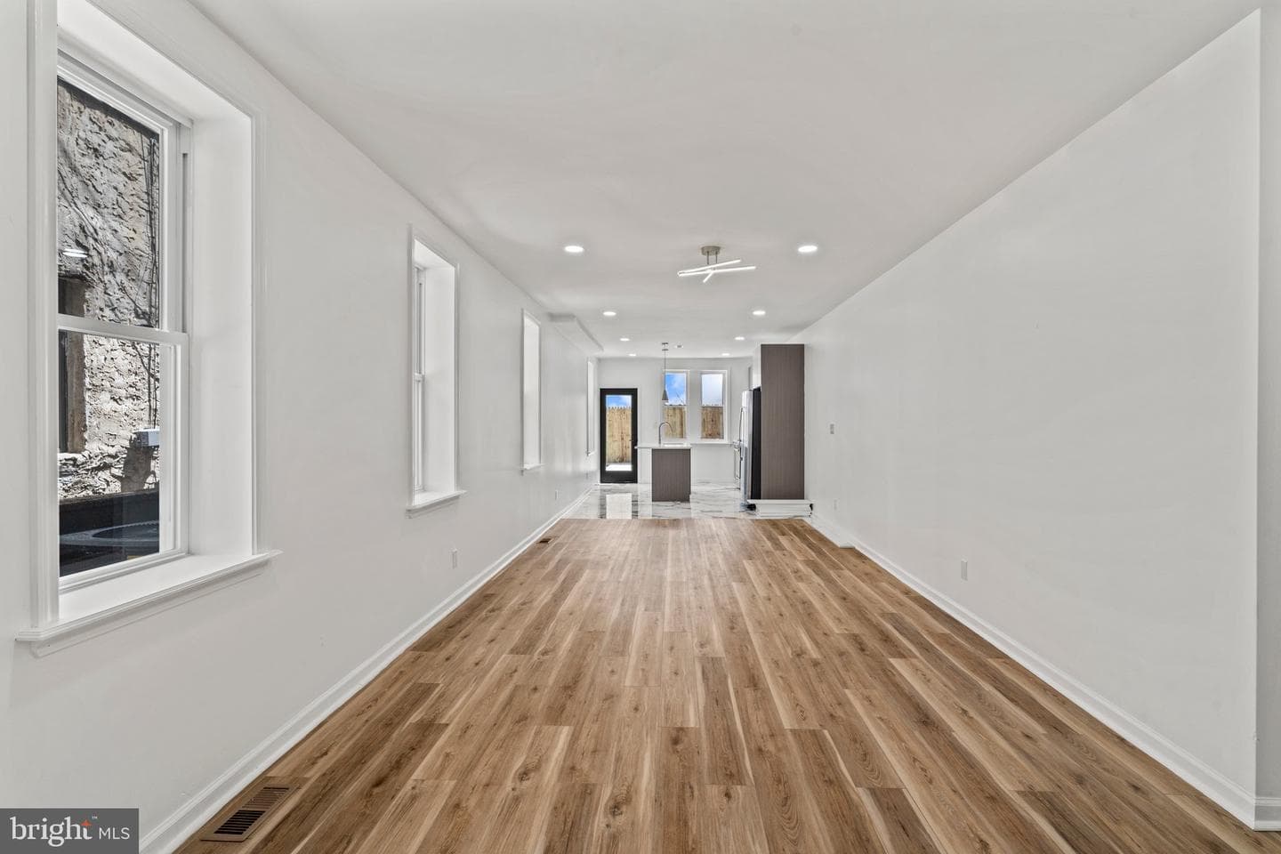 1211 S 15th Street photo 8