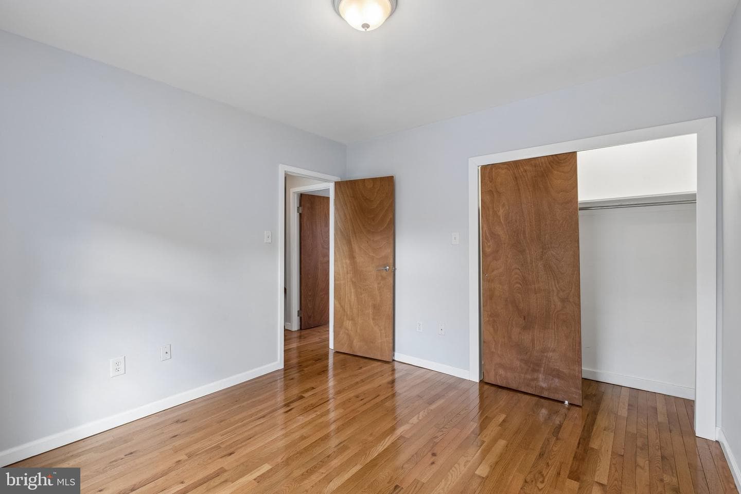 2305 Grays Ferry Ave photo 23