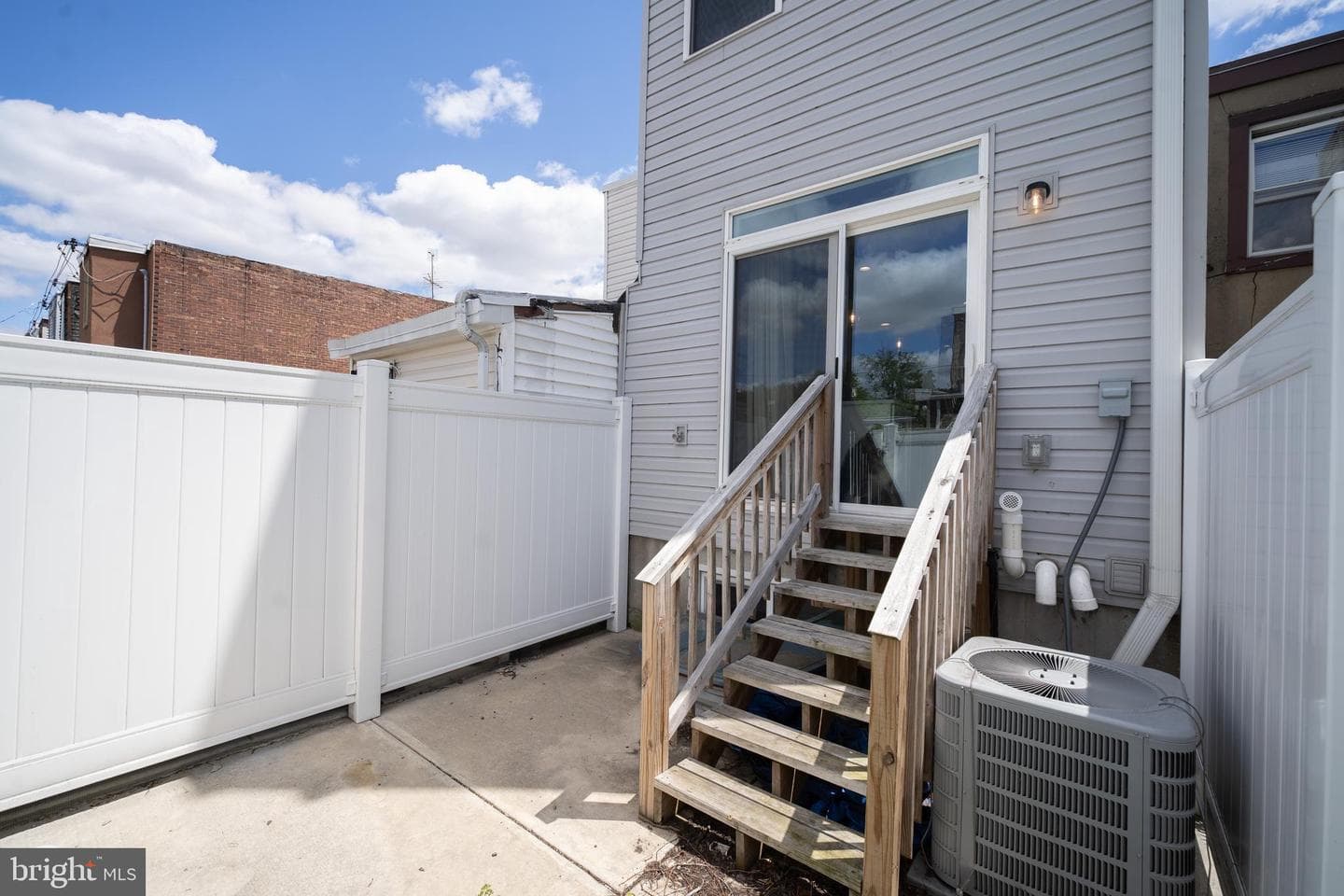 3010 Janney Street photo 14