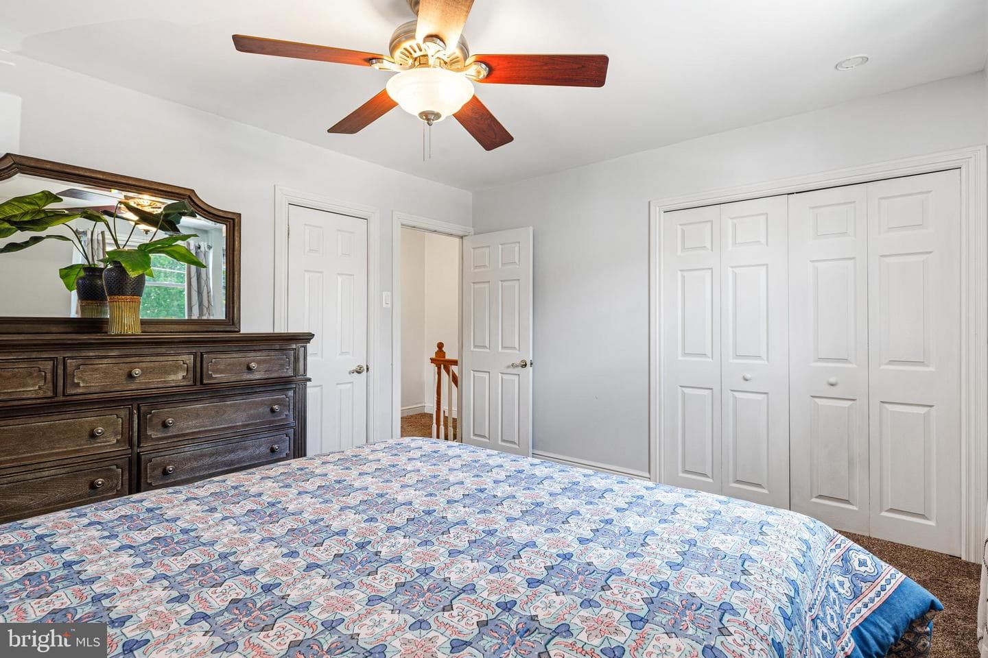 15063 London Road photo 14