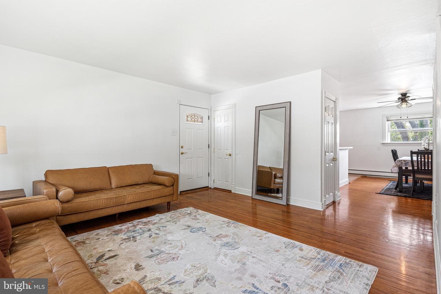 15063 London Road photo 3