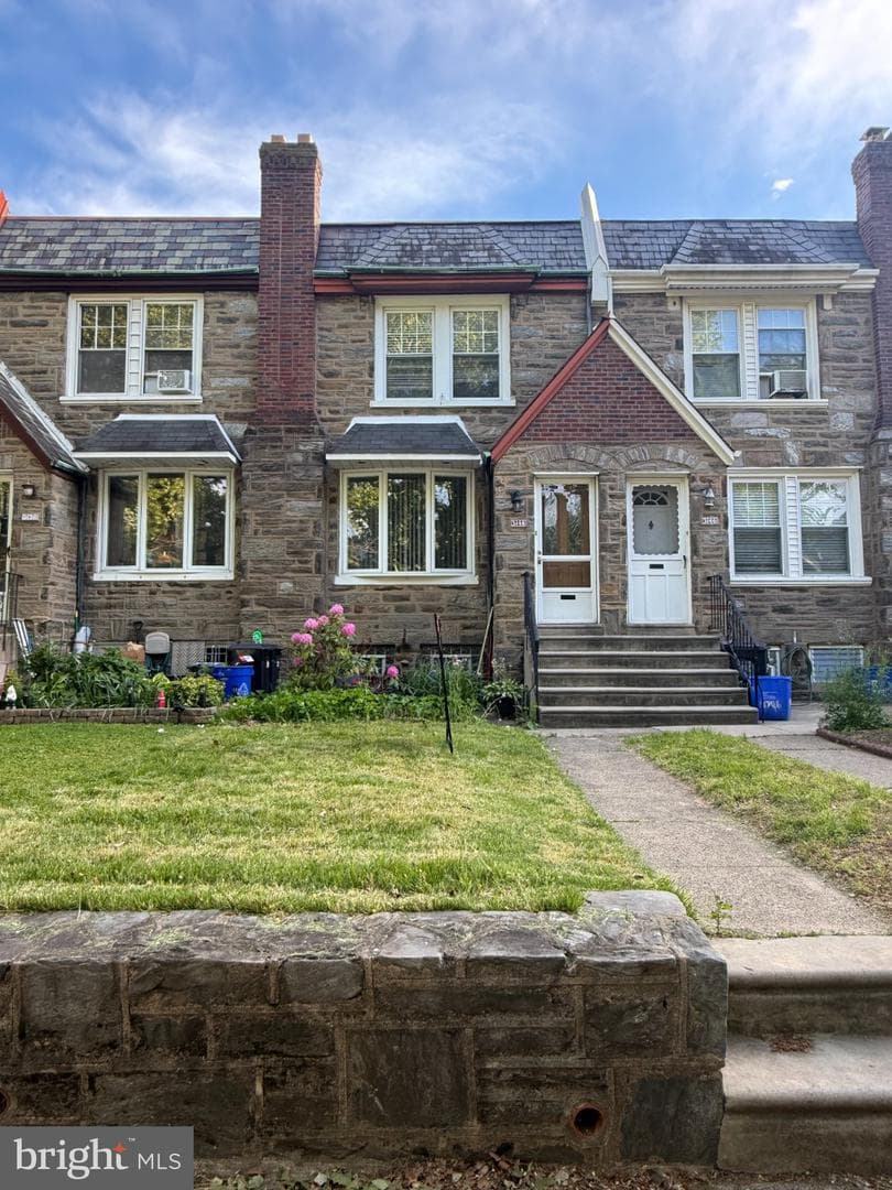 3148 Rawle St photo 1