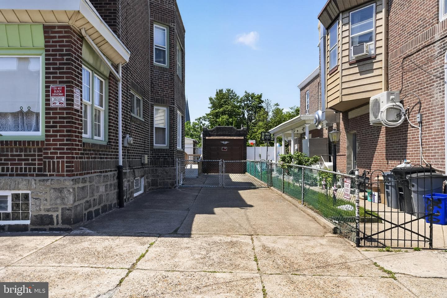 2622 Lefevre Street photo 3