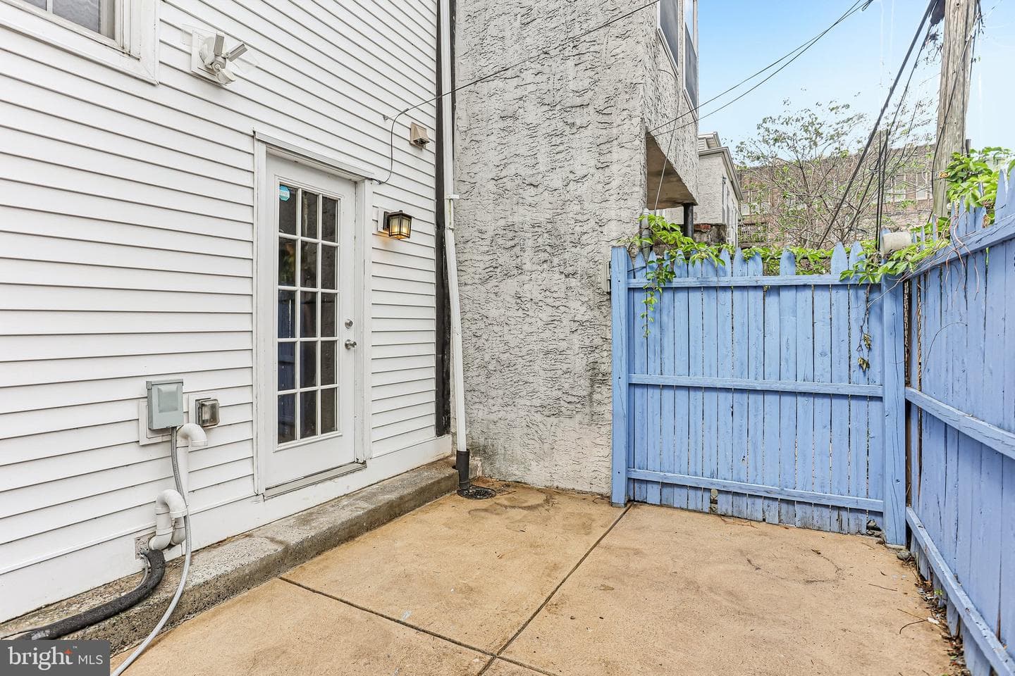 2337 Montrose Street photo 19