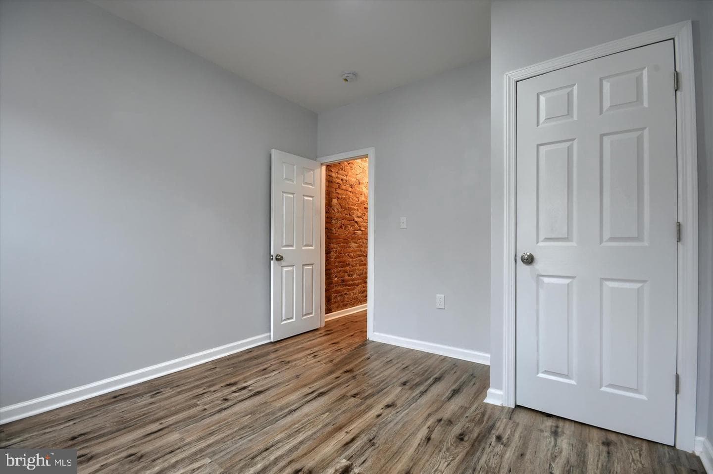 107 N Yewdall Street photo 13
