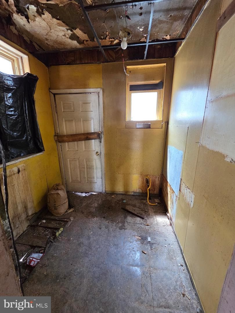 5026 Brown Street photo 4