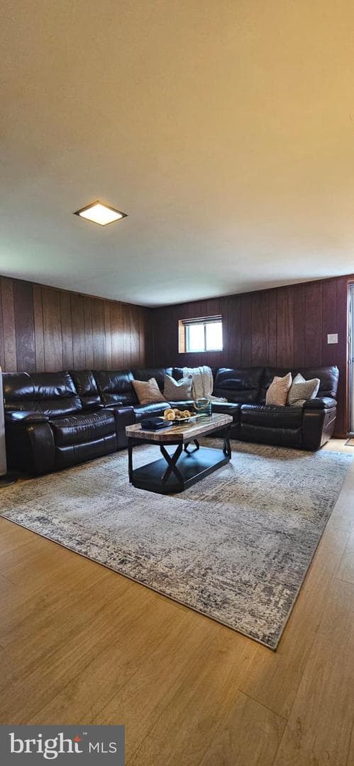 6414 Lawndale Avenue photo 26