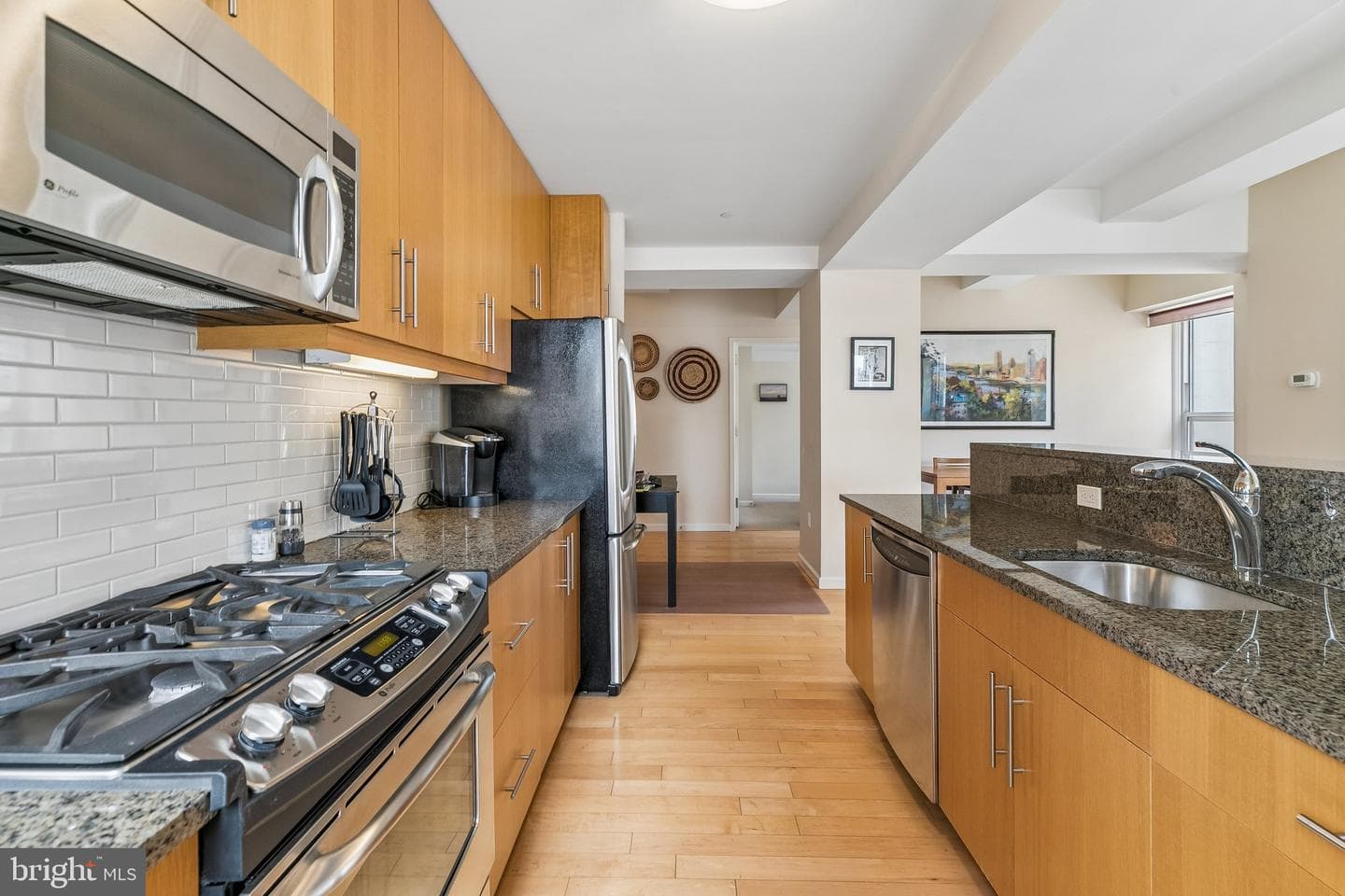 1425 Locust St # 14A photo 19